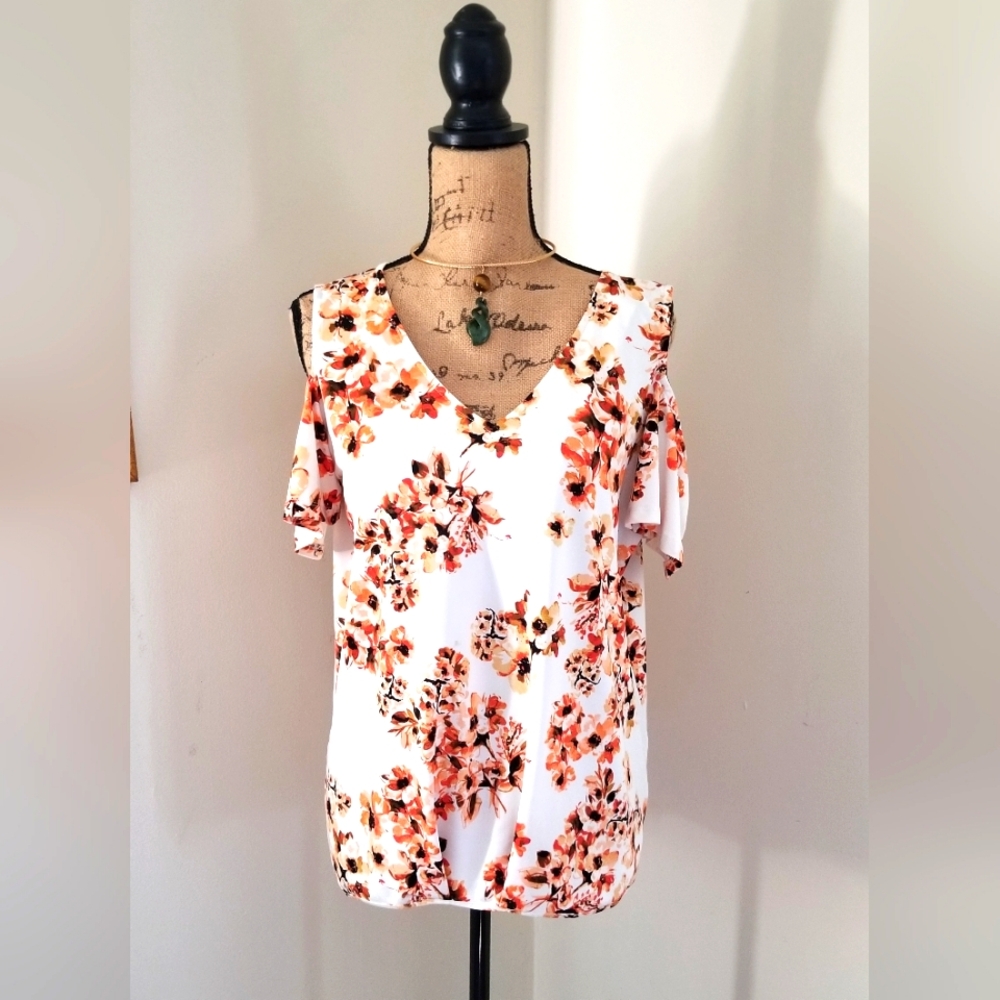 Emaline Floral Cold Shoulder Top